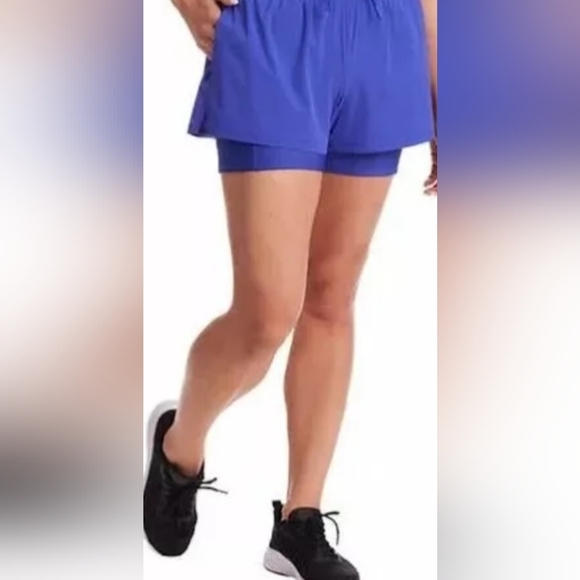 Spyder Pants - Spyder NWT Ladies' Woven Active Shorts